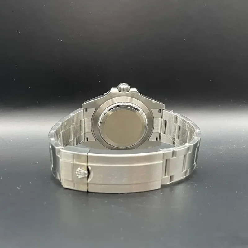 Thumb Submariner No-Date 41 / Stainless Steel / Black / Cerachrom