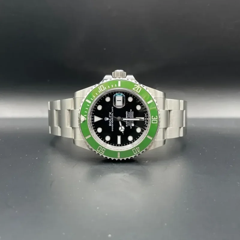 Submariner Date 41 Stainless Steel / Black / Green Cerachrom