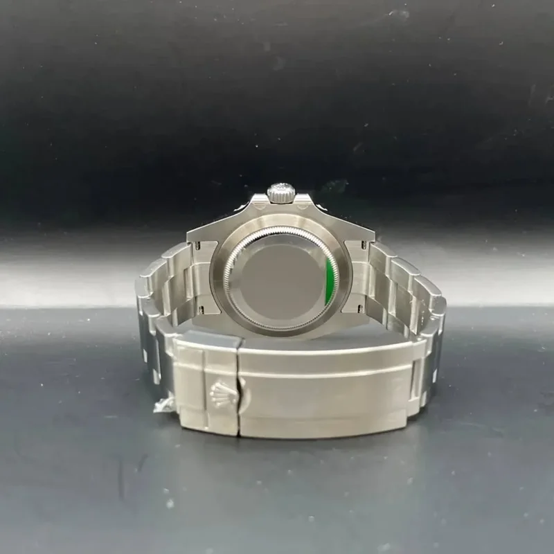 Thumb Submariner Date 41 Stainless Steel / Black / Cerachrom