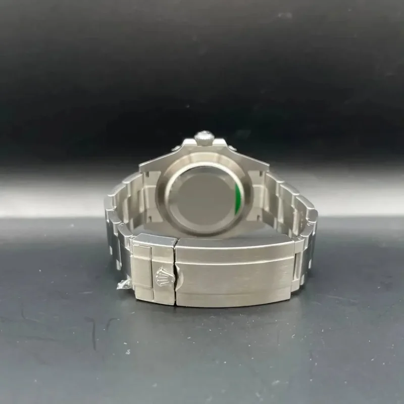 Thumb Submariner Date 41 Stainless Steel / Black / Cerachrom