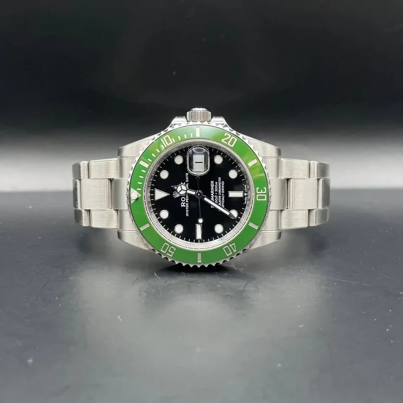Submariner Date 41 Stainless Steel / Black / Green Cerachrom