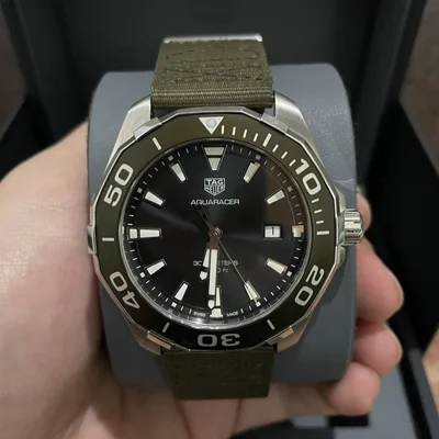 Aquaracer 300M Quartz 43 Stainless Steel / Green / Military / Strap