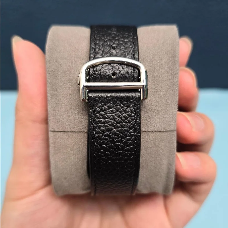 Thumb Tank Must Extra Large Automatic Stainless Steel / Silver