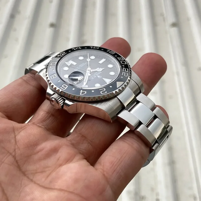 Thumb GMT-Master II Stainless Steel / LN