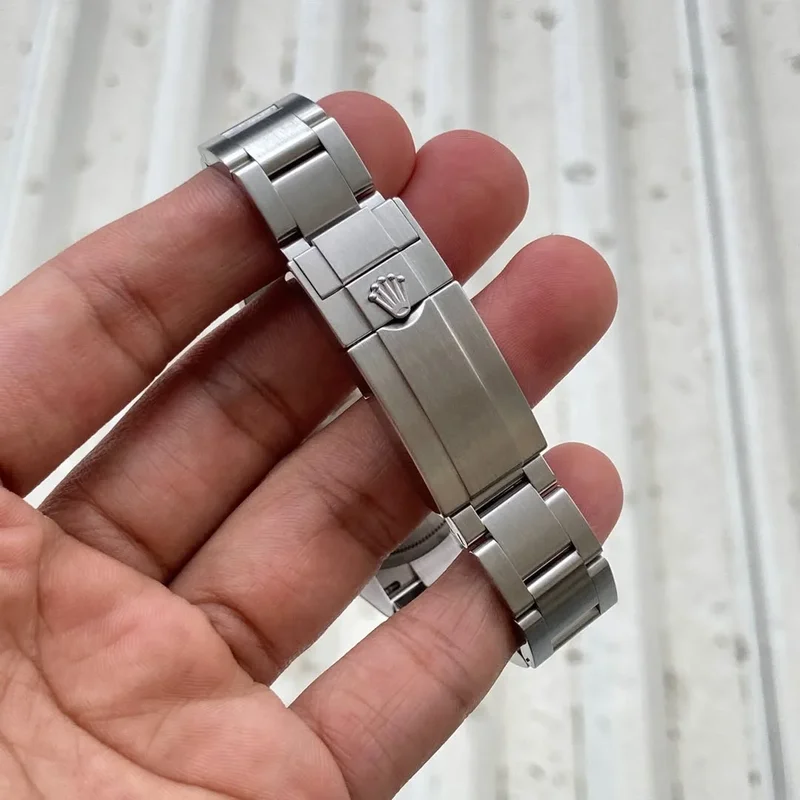 Thumb Explorer 36 Stainless Steel