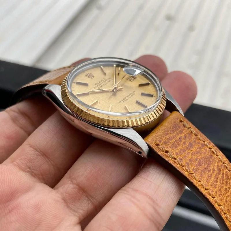 Thumb Datejust 36 16013 / Champagne Dial / Leather Strap