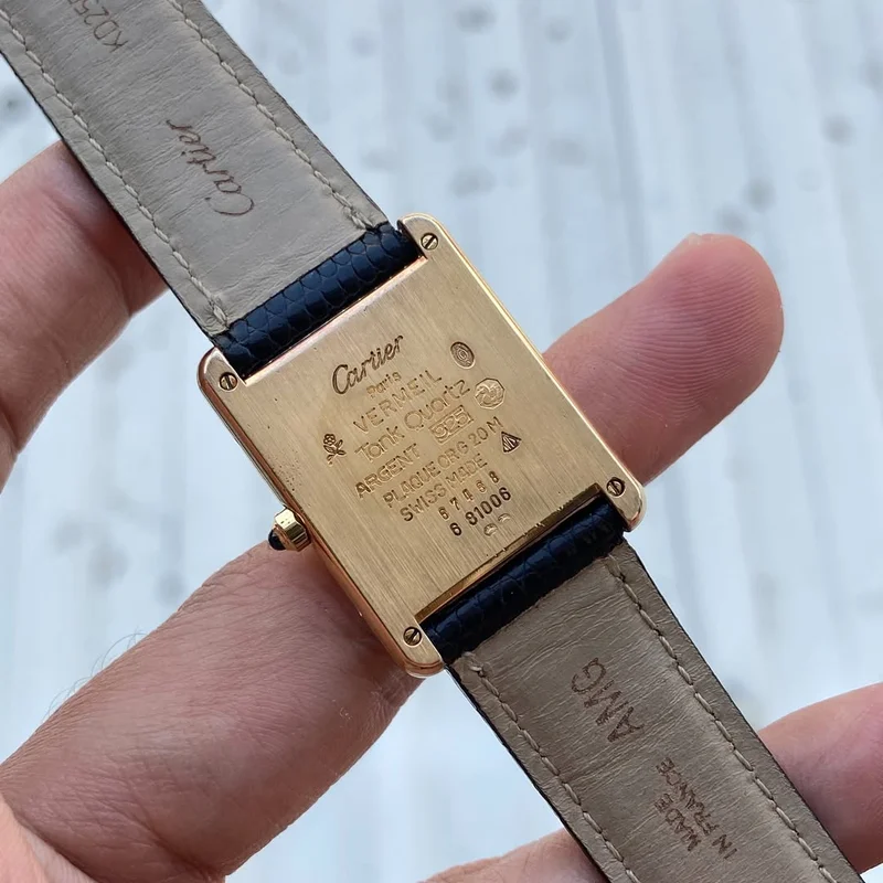 Thumb Must de Cartier Tank Quartz