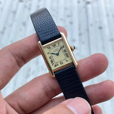 Must de Cartier Tank Quartz