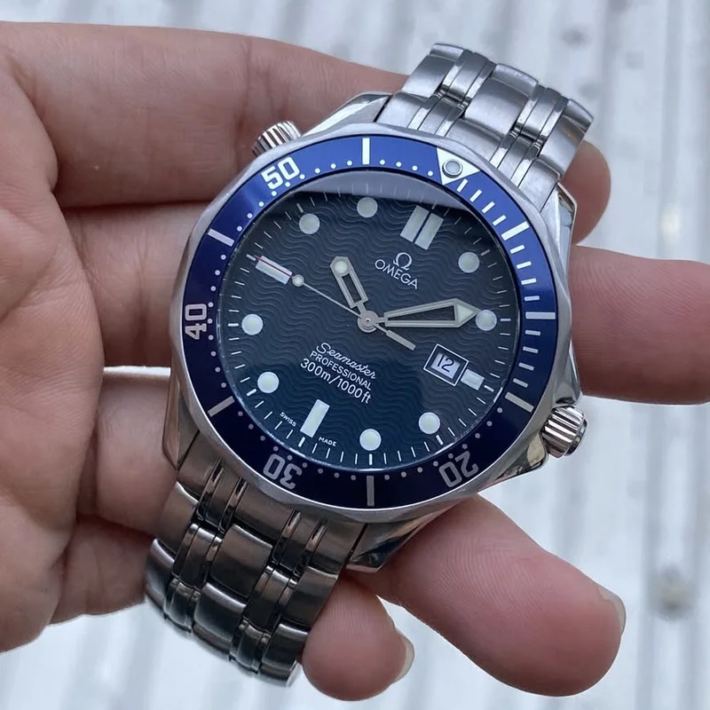 Seamaster Diver 300M Quartz 41 Stainless Steel / Blue / Bracelet / James Bond