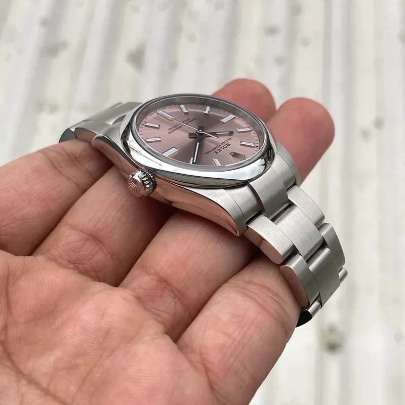 Thumb Oyster Perpetual 34 Stainless Steel / Pink