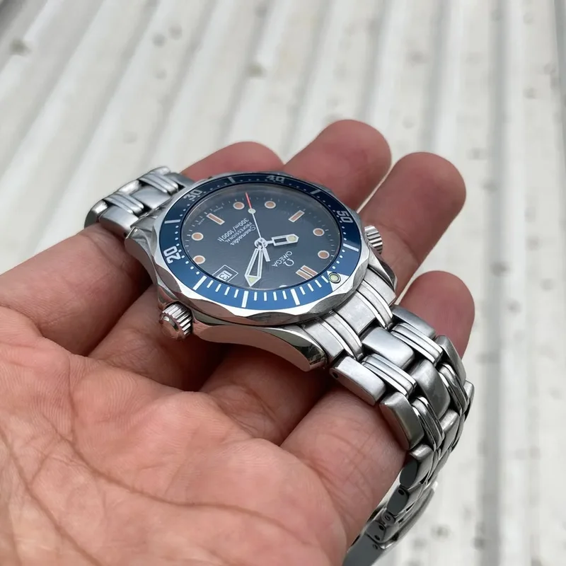 Thumb Seamaster Diver 300M Quartz 36.25 Stainless Steel / Blue / Bracelet