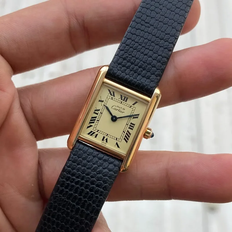Must de Cartier Tank Quartz