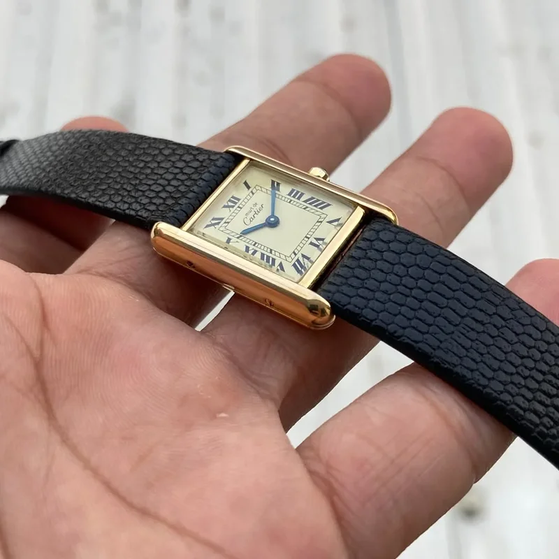 Thumb Must de Cartier Tank Quartz