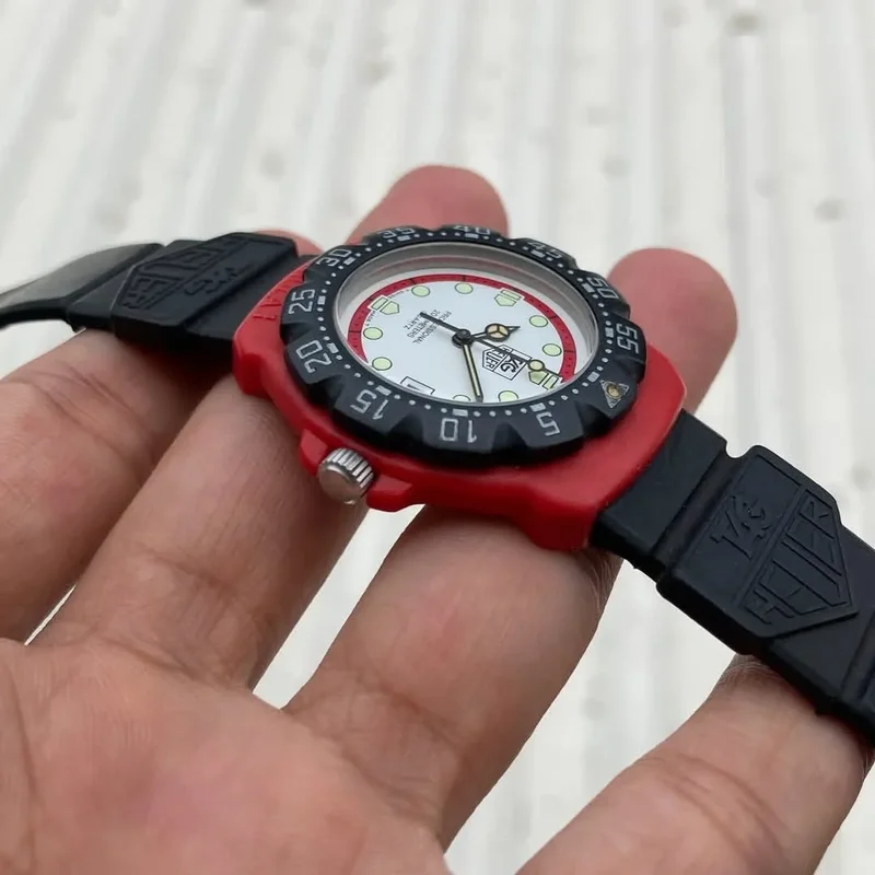 Thumb Formula 1 Professional Vintage Quartz