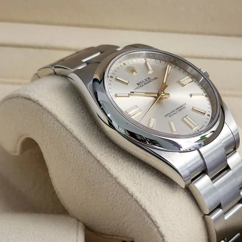 Thumb Oyster Perpetual 41 Stainless Steel / Silver