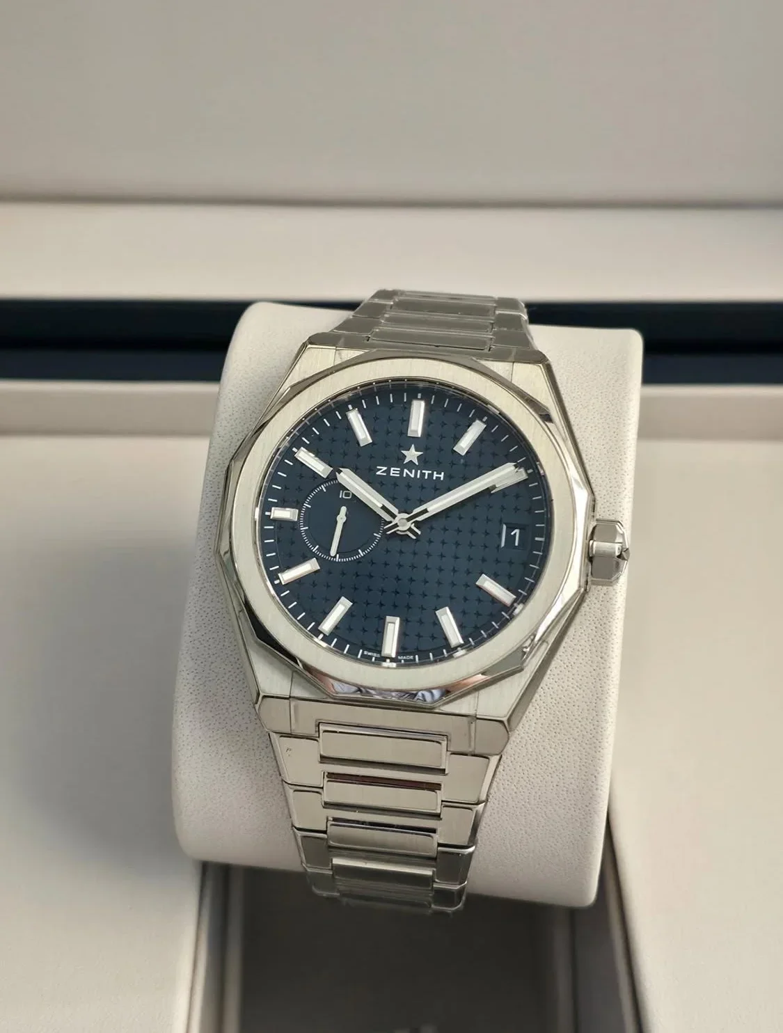 Defy Skyline Stainless Steel / Blue