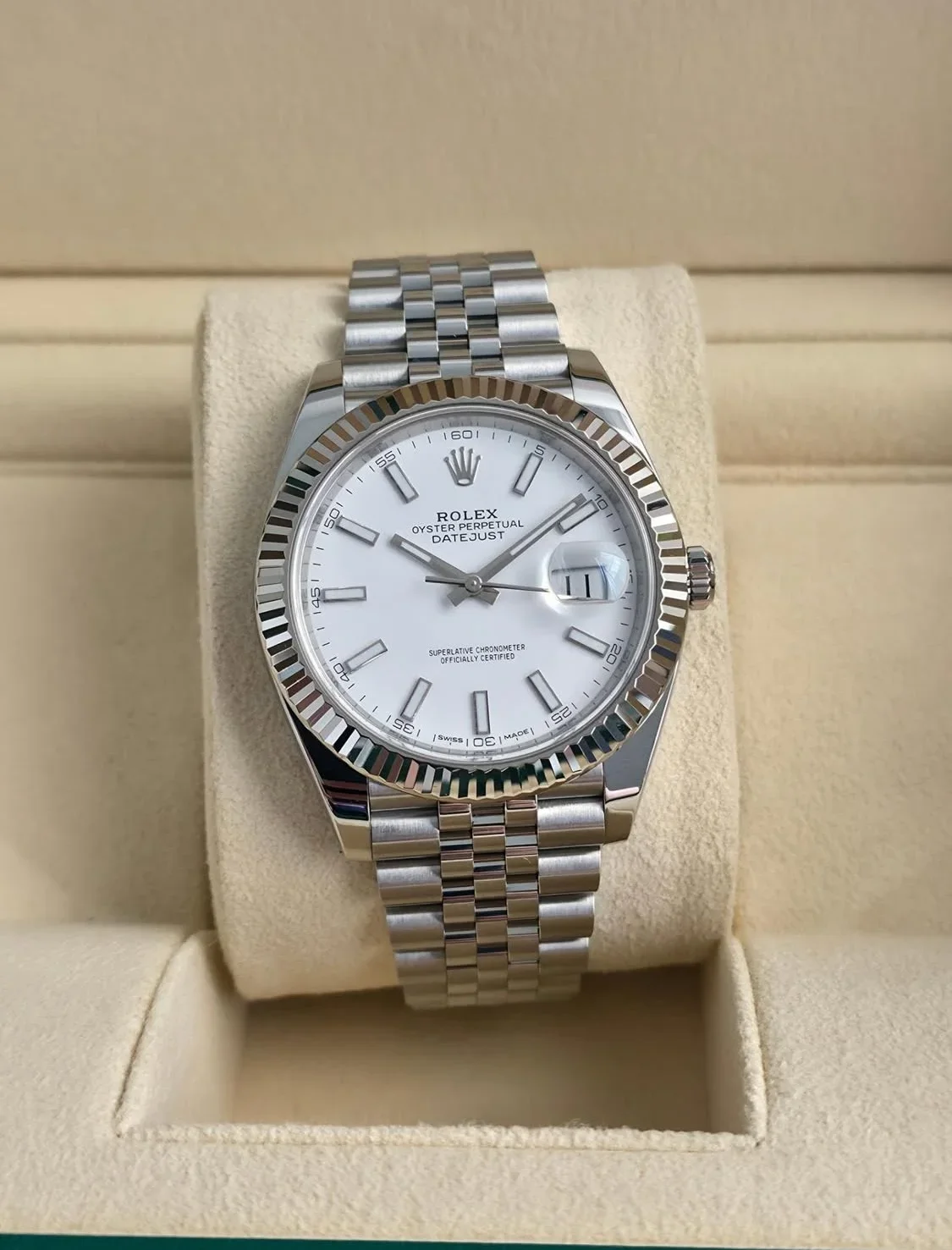 Datejust 41 Stainless Steel Fluted / Jubilee / White