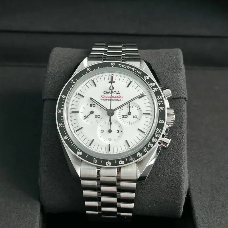 Speedmaster Professional Moonwatch 3861 Stainless Steel / White / Sapphire / Bracelet