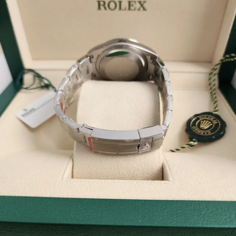 Thumb Explorer 36 Stainless Steel