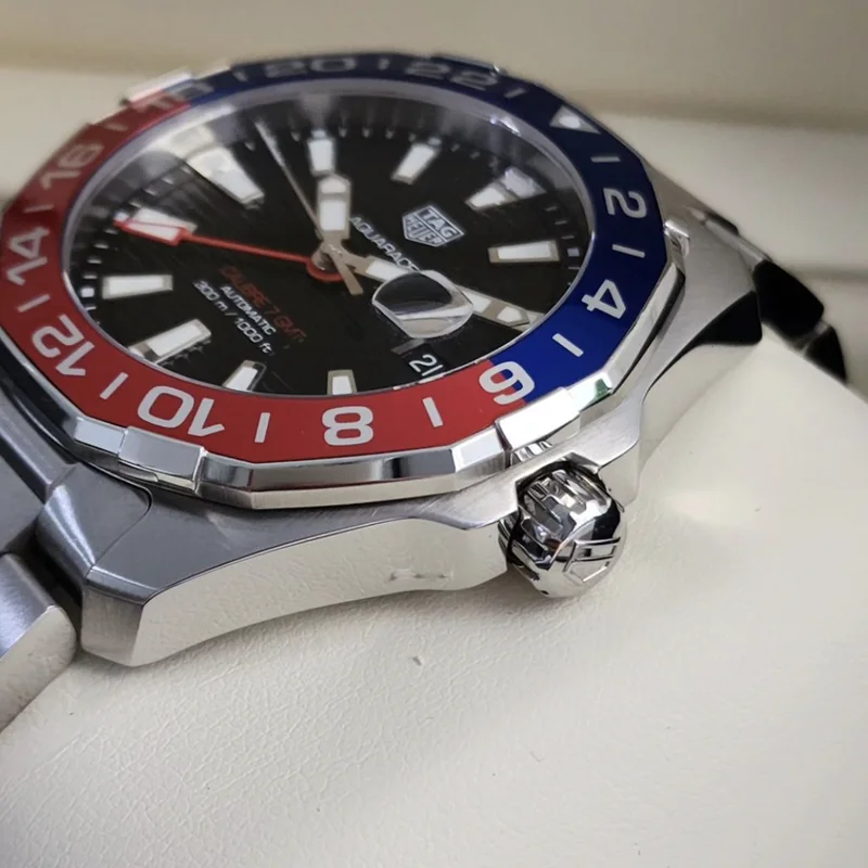 Thumb Aquaracer 300M Calibre 7 GMT Stainless Steel / Black / Bracelet