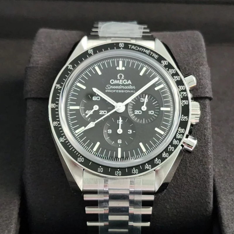 Speedmaster Professional Moonwatch 3861 Stainless Steel / Black / Sapphire / Bracelet
