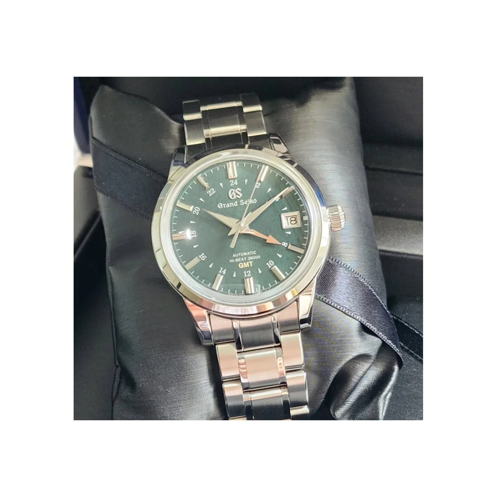Jual Grand Seiko GMT / Shunbun Green Cherry Trees SBGJ251 Original | Flecto