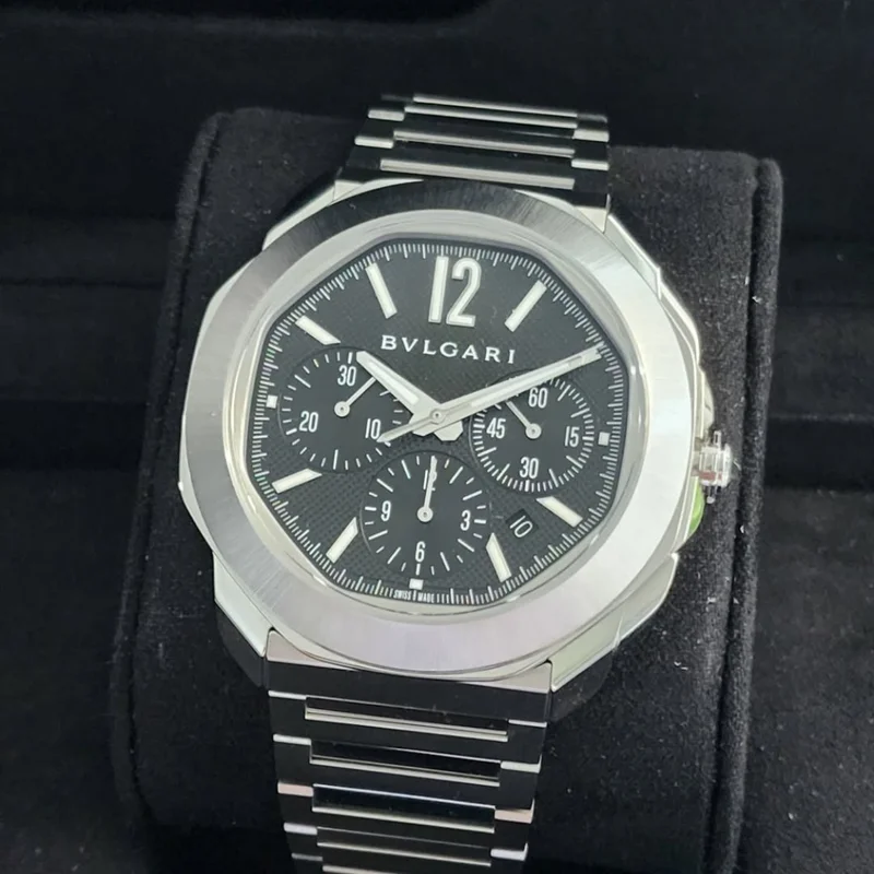 Octo Roma Chronograph Black