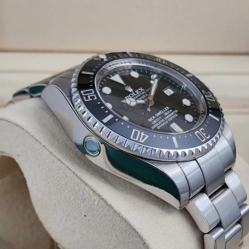 Thumb Sea-Dweller Deepsea