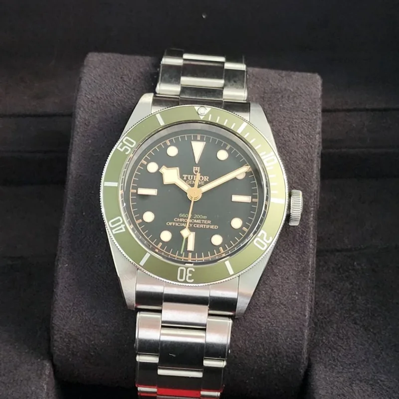 Black Bay Green Manufacture / Bracelet / Harrods