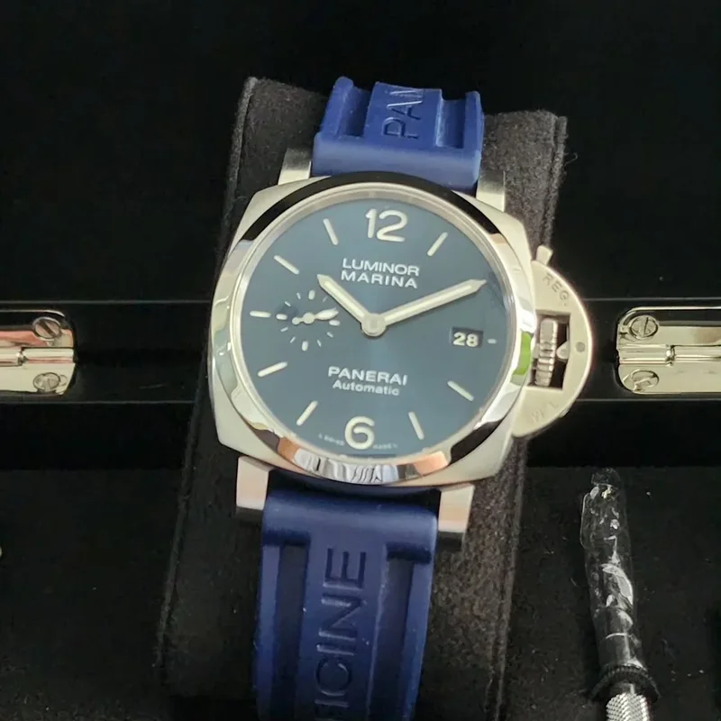 Luminor 1950 Marina 42 3 Days Automatic Stainless Steel / Blue