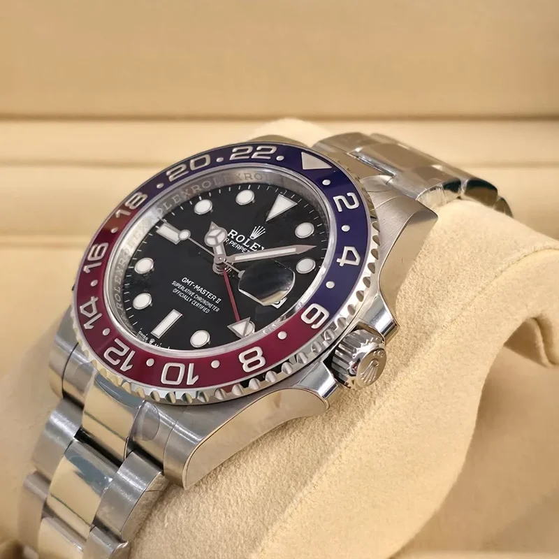 Thumb GMT-Master II Stainless Steel / BLRO / Oyster