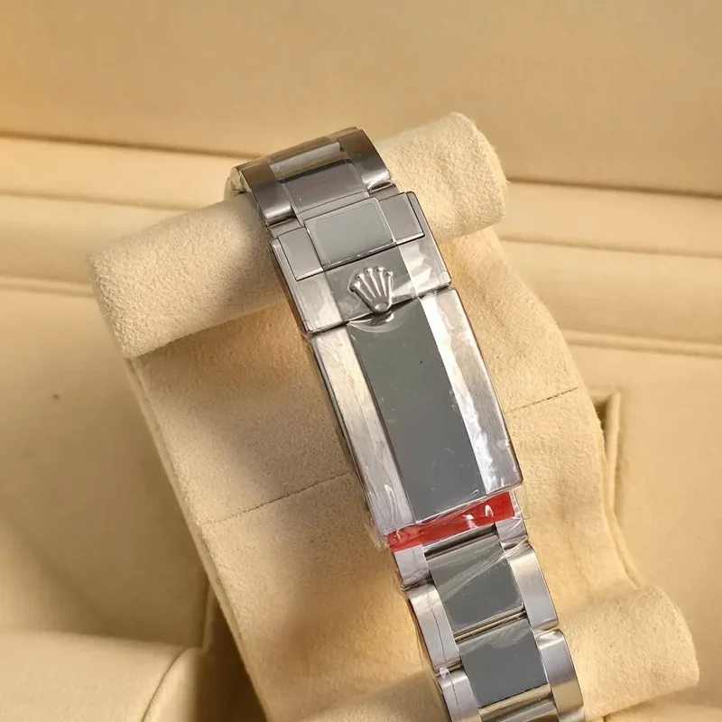 Thumb GMT-Master II Stainless Steel / BLRO / Oyster