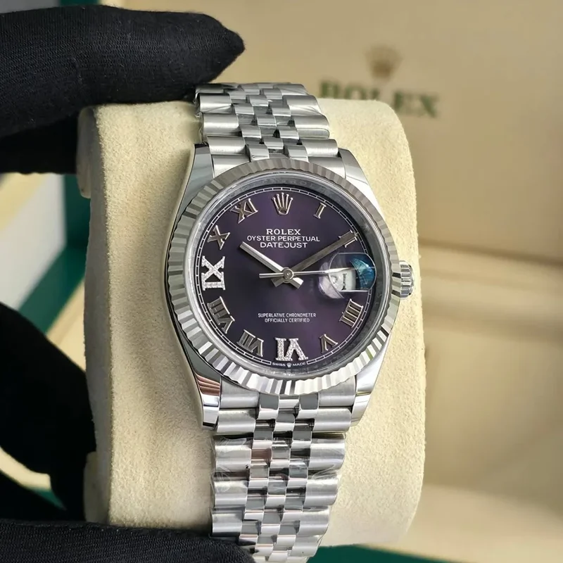 Datejust 36 Stainless Steel / Fluted / Aubergine Roman-Diamonds / Jubilee
