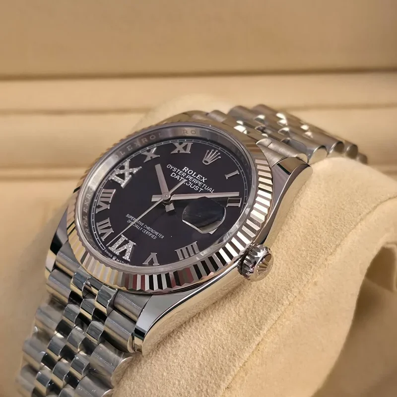 Thumb Datejust 36 Stainless Steel / Fluted / Aubergine Roman-Diamonds / Jubilee