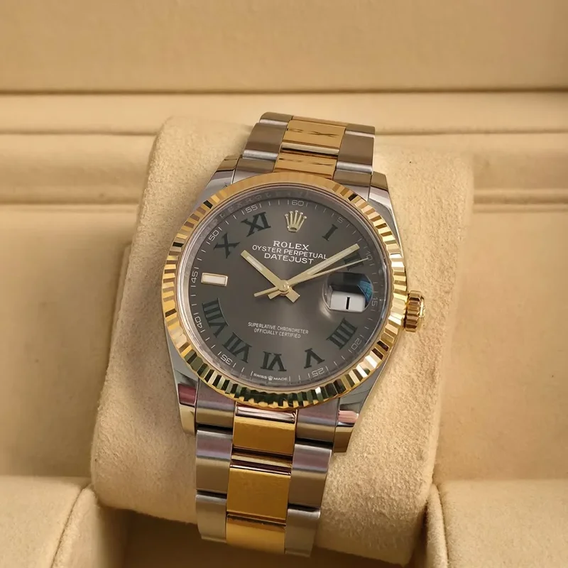 Datejust 36 Stainless Steel / Yellow Gold / Fluted / Silver Roman / Oyster