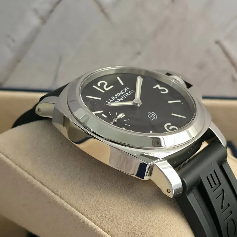 Thumb Luminor 44 Logo 3 Days Stainless Steel / Black