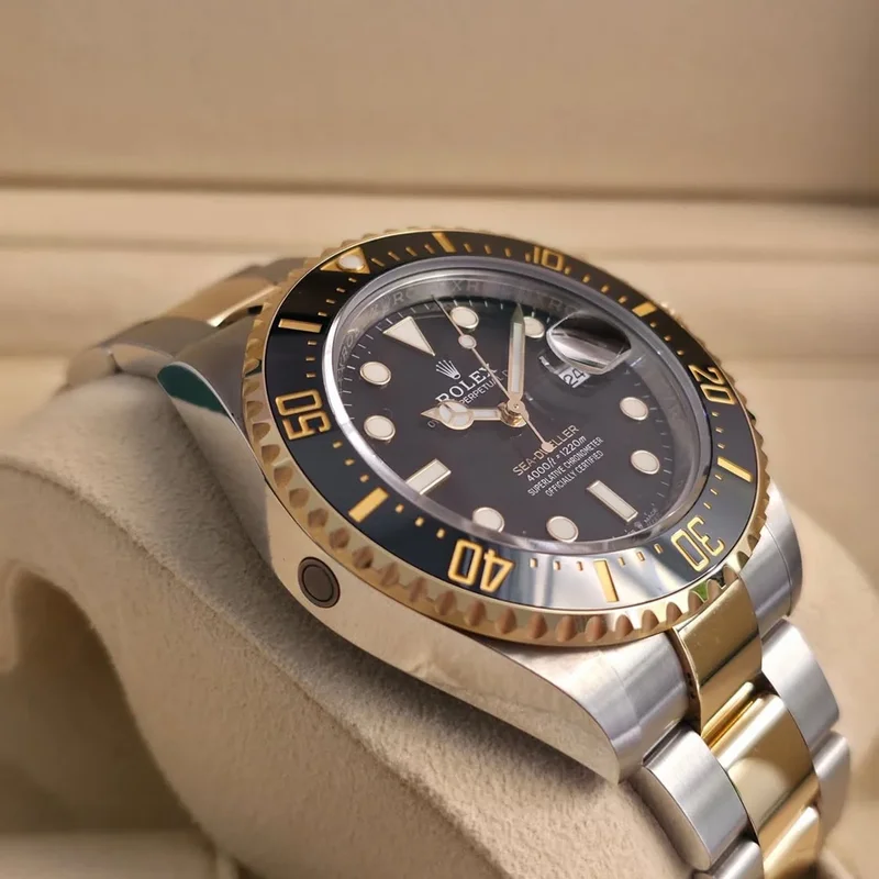 Thumb Sea-Dweller Stainless Steel / Yellow Gold / Black