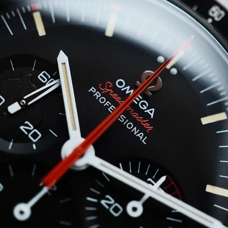Thumb Speedmaster Professional Moonwatch SpeedyTuesday Ultraman