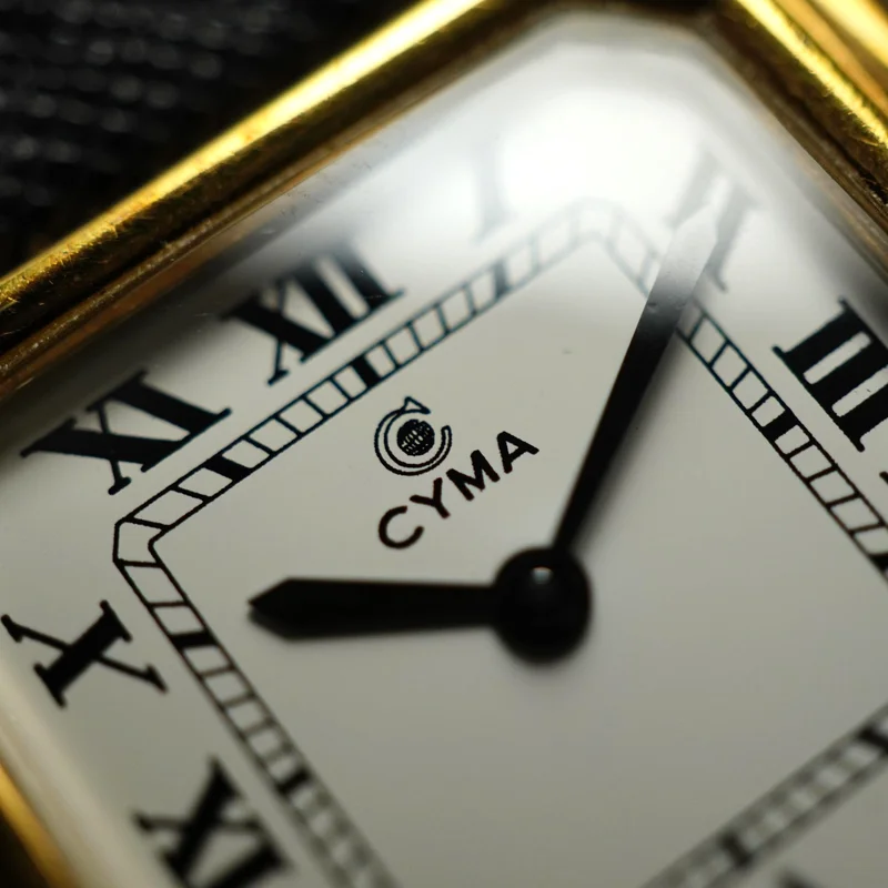 Thumb CYMA Le Locle Ceinture Octagon