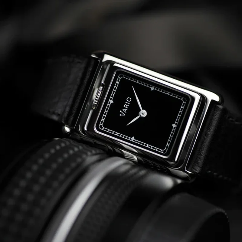 Thumb Vario VERSA Reversible Dual Time Silver-Black Watch