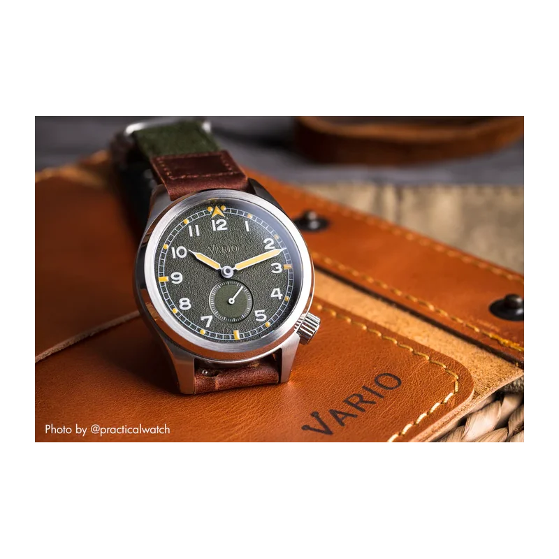 Thumb Vario 1945 D12 Army Green Field Watch