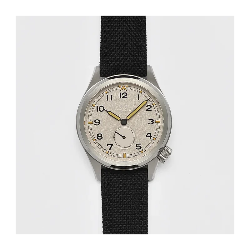 Vario 1945 D12 Sand Beige Field Watch