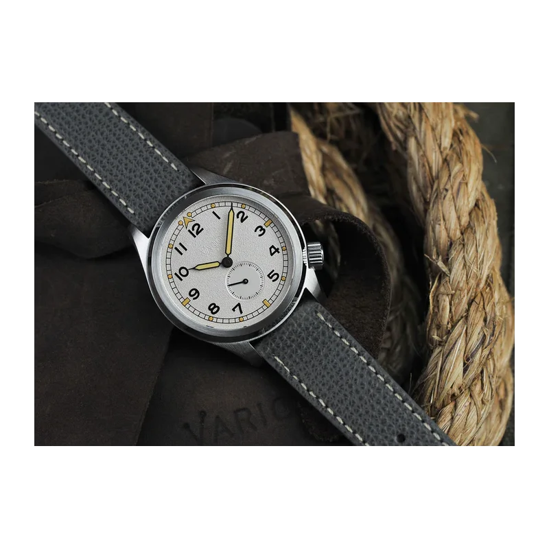 Thumb Vario 1945 D12 Sand Beige Field Watch