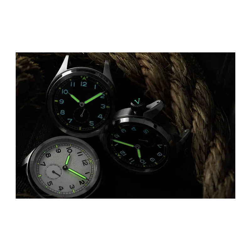 Thumb Vario 1945 D12 Sand Beige Field Watch