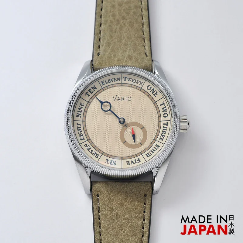 Vario NAVI Single Hand Sand Beige Small Seconds Compass