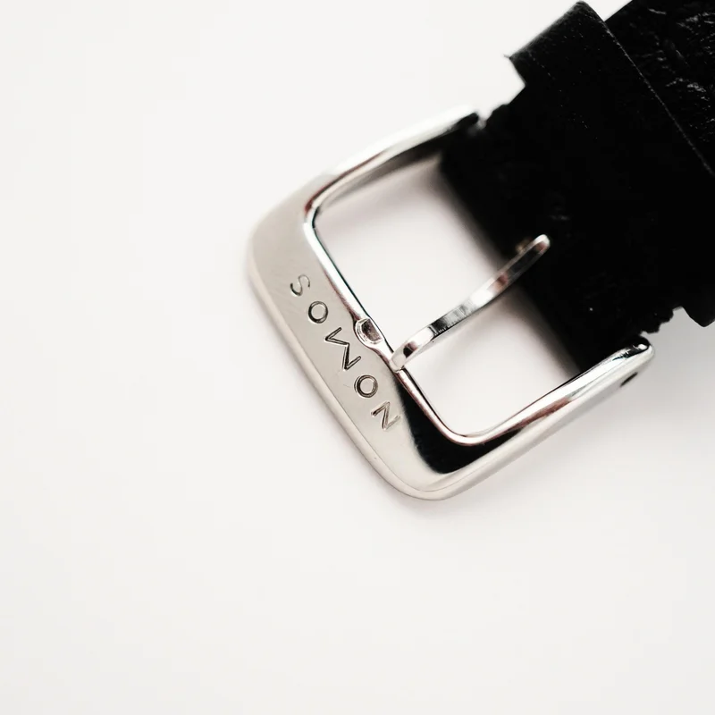 Thumb Nomos Tangente