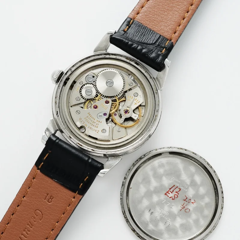 Thumb Zodiac Glorious Cream Honeycomb Dial Circa 1950’s