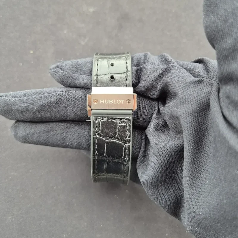 Thumb Classic Fusion 42 Titanium / Black / Rubber