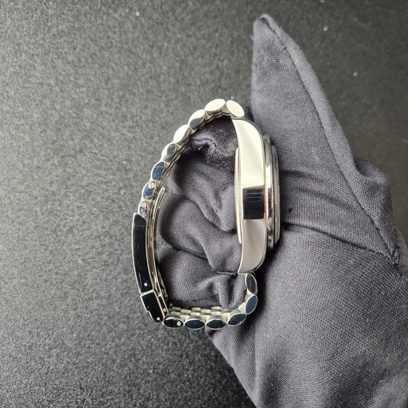 Thumb Heritage Black Bay Chrono Blue / Bracelet