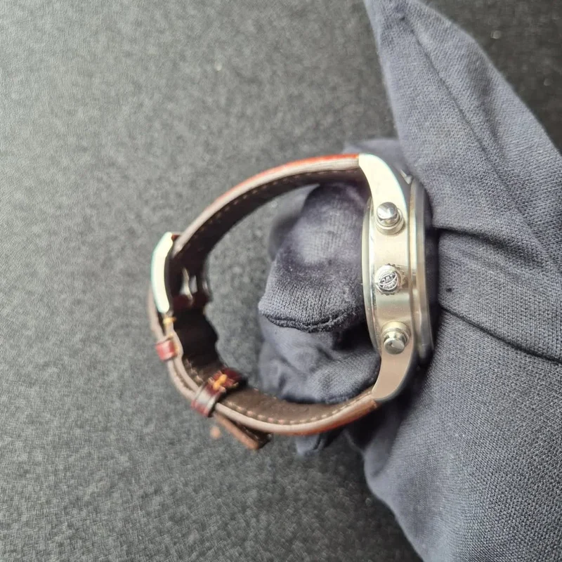 Thumb Pilot's Watch Spitfire Chronograph Stainless Steel / Silver / Strap